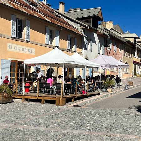 Auberge Le Glacier Bleu モン・ドファン エクステリア 写真
